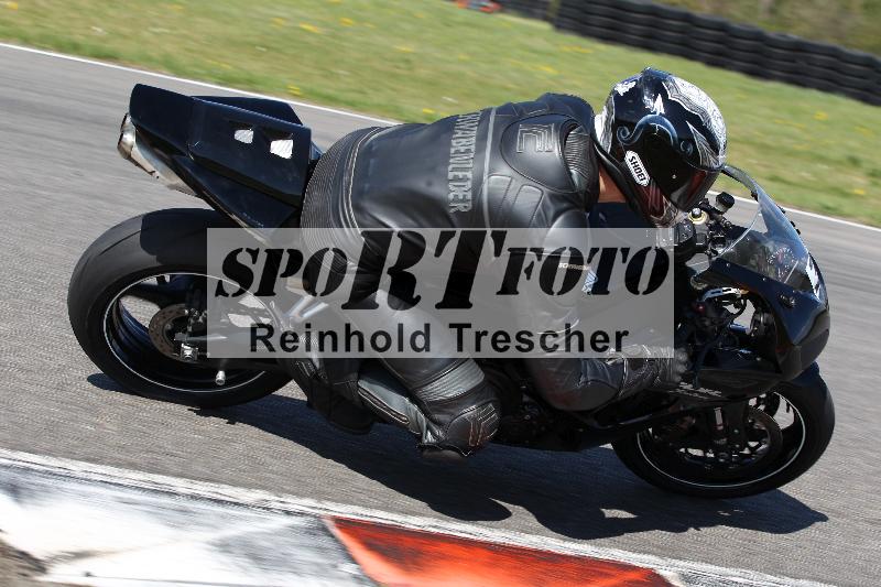 /Archiv-2022/07 16.04.2022 Speer Racing ADR/Gruppe gelb/3